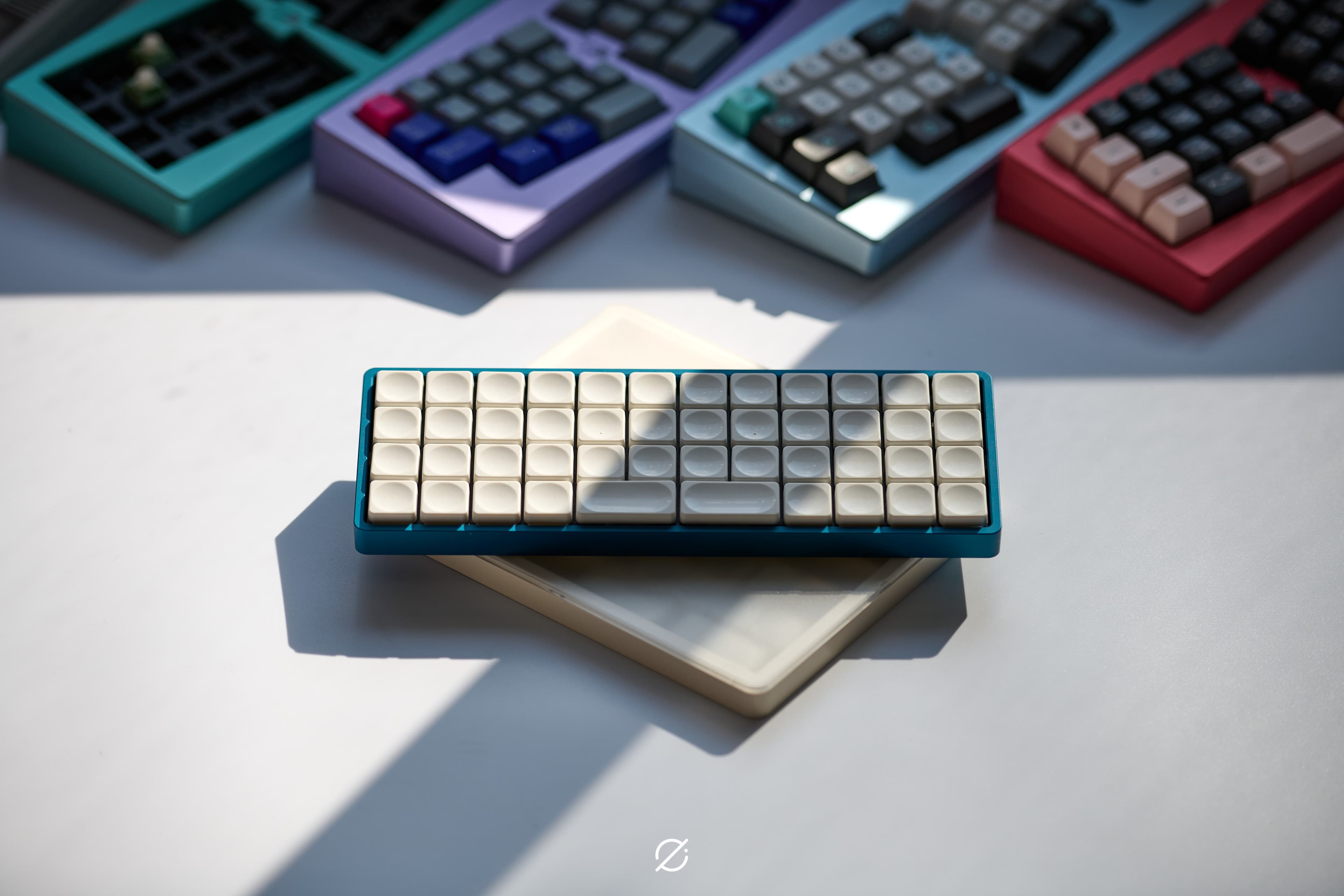@40 40% Low Profile Keyboard Kit by Niuniu